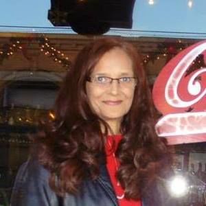 Meet your Posher, Debbie